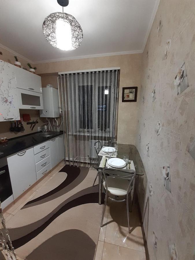Двокімнатна Apartment Shepetivka Exterior photo
